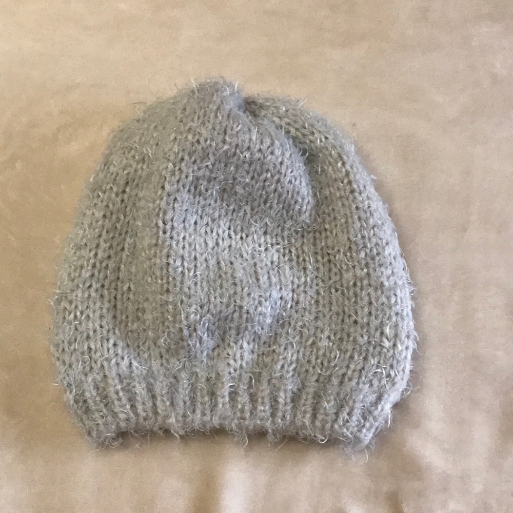 Grey beanie